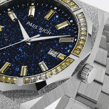 Gem-set dial and bezel Gem-set dial and bezel