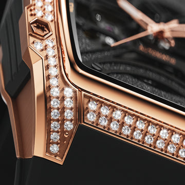 Diamond-Set Bezel Diamond-Set Bezel
