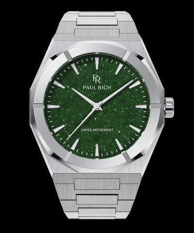 Star Dust II Silver Green Silver Paul Rich watch with a shimmering green aventurine dial, shown on a transparent background with brushed steel case and bracelet.