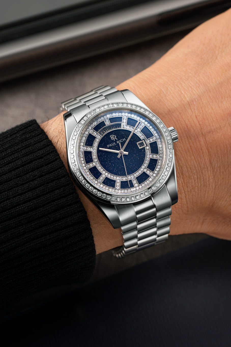Crown Legacy Silver - Aventurine Blue - On Wrist
