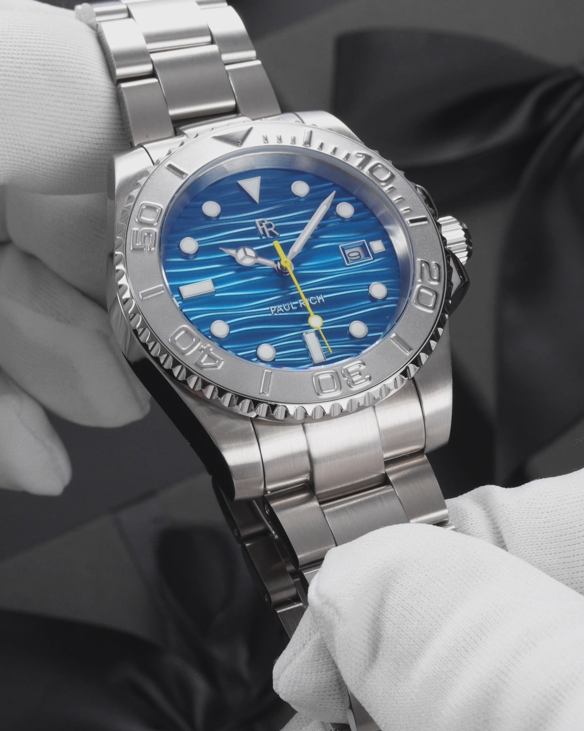Crystal Bay - Azure Sea | Quartz Watch | Paul Rich